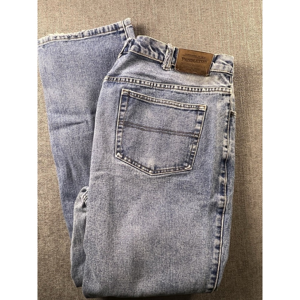 Vintage Pendleton Jeans Men's 37x31 Blue Distressed 90's Light Wash Preppy